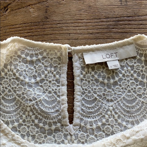 Ann Taylor Loft Top - Picture 2 of 4